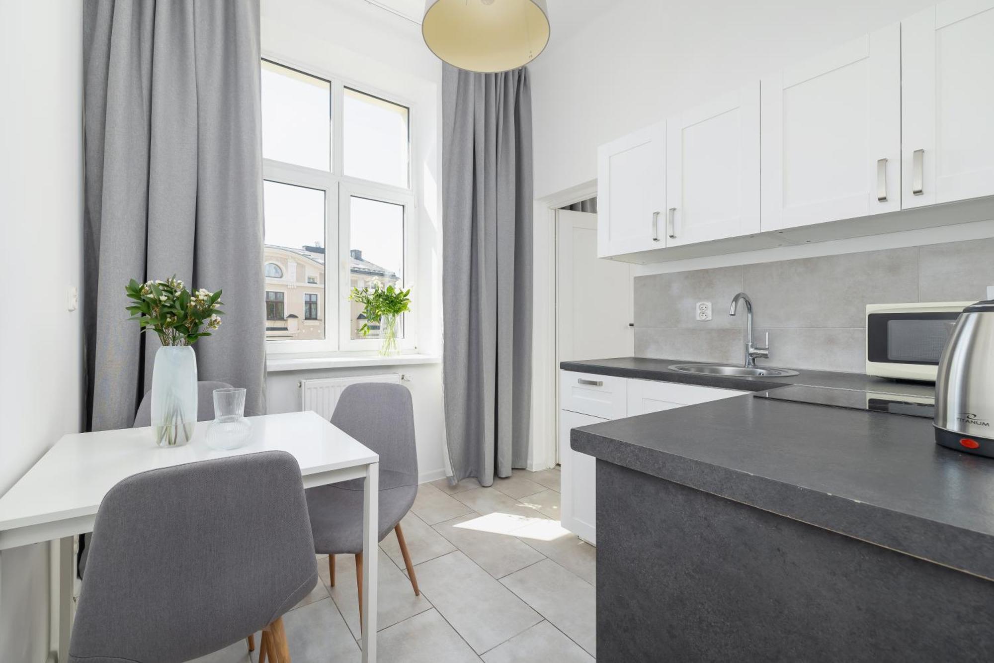 2-Bedroom Apartment - Dluga 65 Kraków Zewnętrze zdjęcie